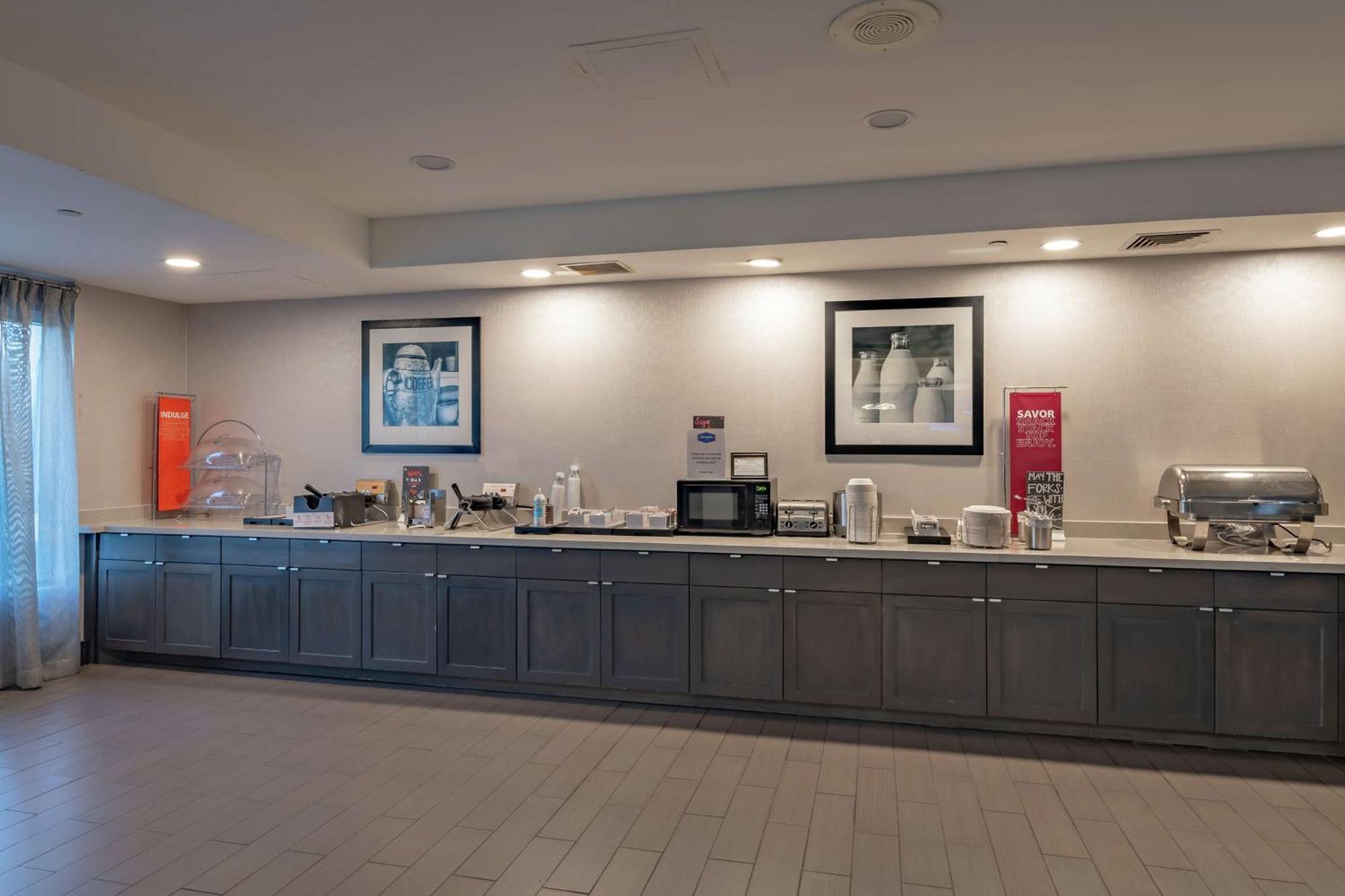Hampton Inn Waco North Екстер'єр фото